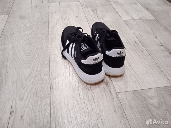 Кроссовки мужские