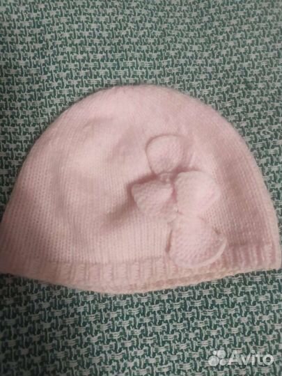 Шапочки на малышку