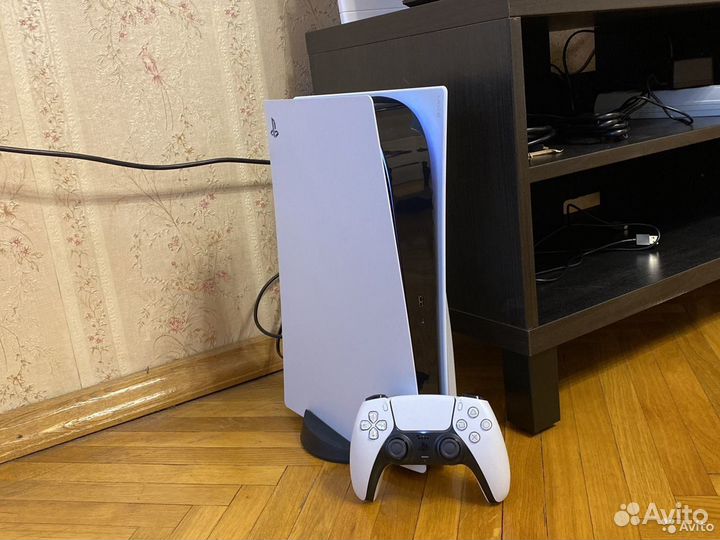 PS5 825gb полный комплект Торг