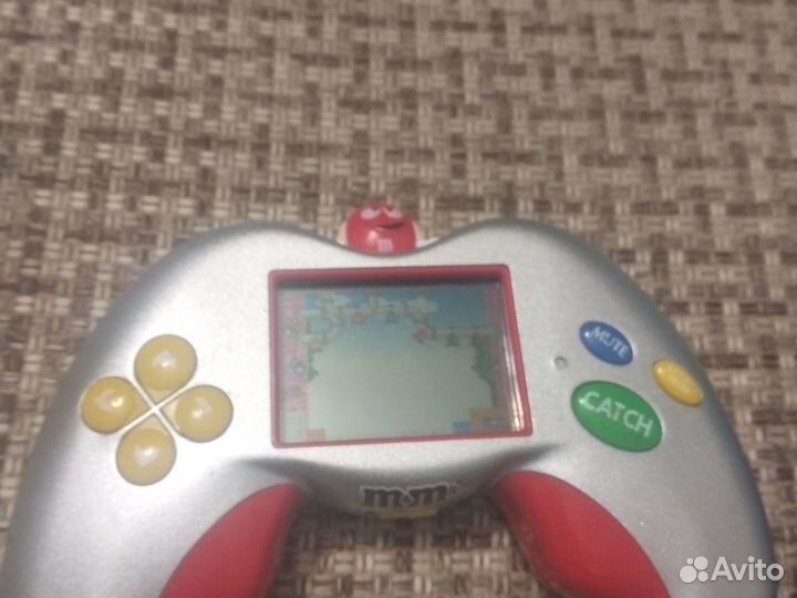 Тетрис игра M&m's и Brick Game