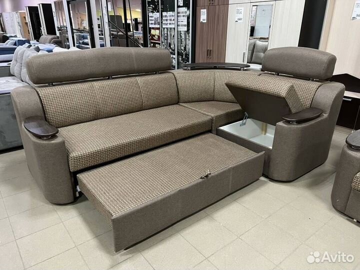 Диван угловой Бруно