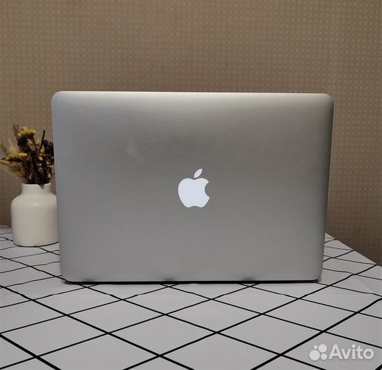 Apple Macbook Air 13 2014 i7/8gb/ssd240