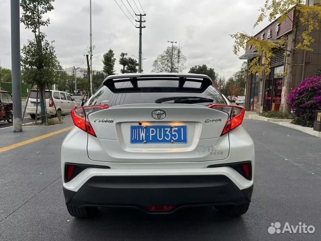 Toyota C-HR 2.0 CVT, 2021, 35 000 км