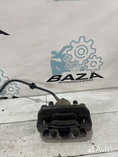 Суппорт передний левый Renault Kaptur