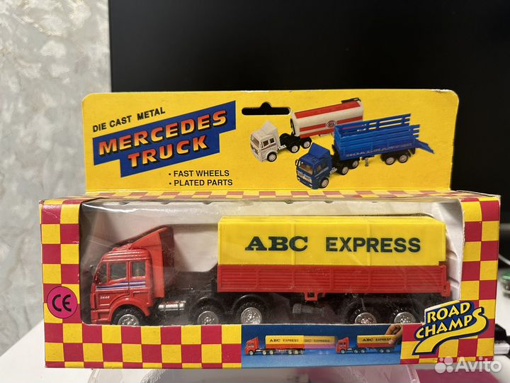 Игрушка грузовик Mercedes truck, Road champs