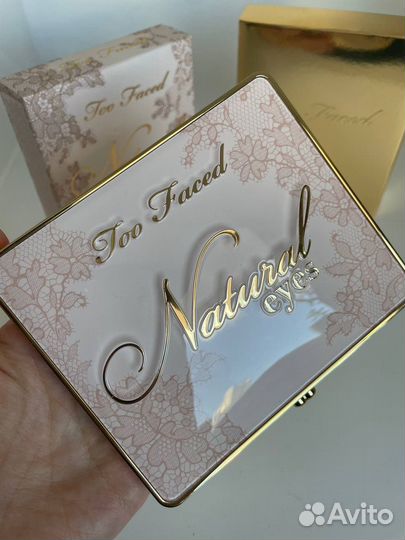 Too faced natural eyes палетка теней для век