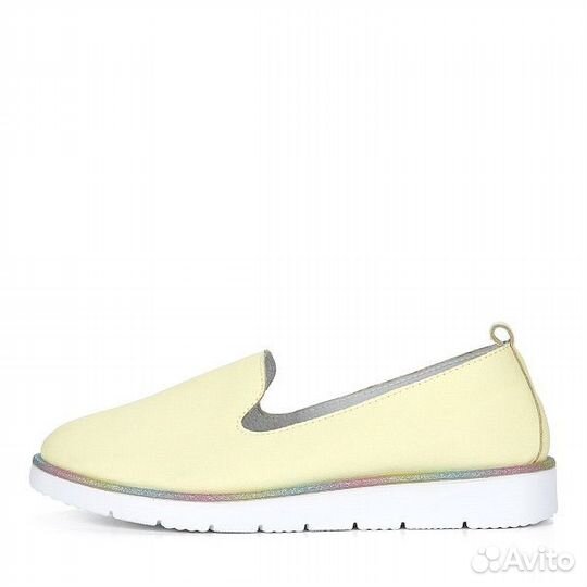 Лоферы женские из кожи