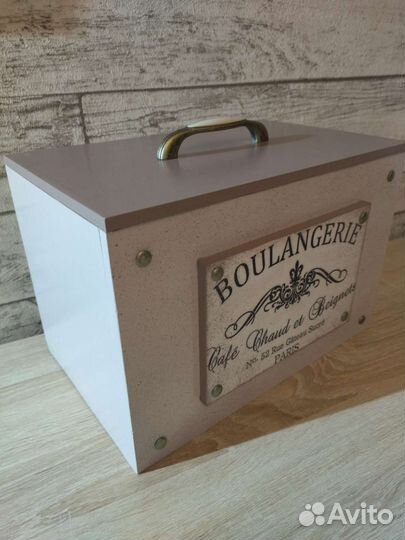Хлебница деревянная новая