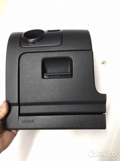 Бардачок левый 5K1857919D Golf 6