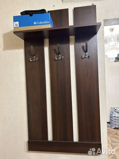 Вешалка в прихожую