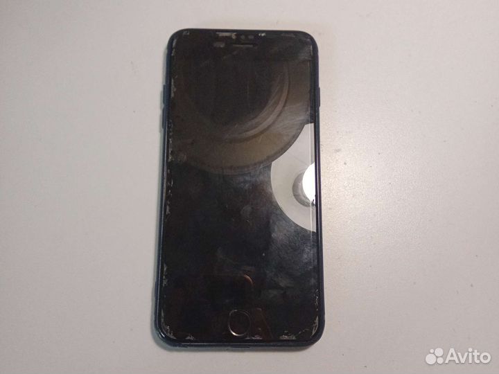 Телефон iPhone 6s plus
