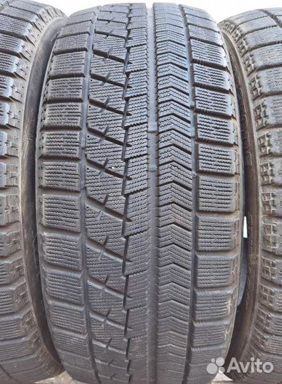 Bridgestone Blizzak VRX 205/50 R17 98T