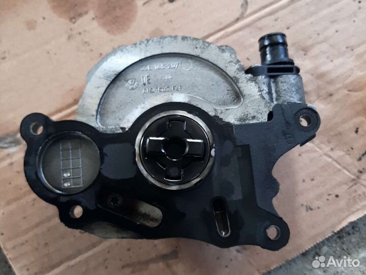 Вакуумный насос VW Amarok 2.0 TDI
