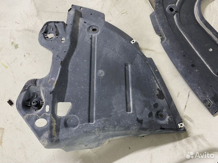 Пыльник заднего бампера Skoda Rapid (NH3) I (2012–