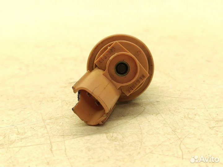 Форсунка топливная Nissan Cefiro PA32 VQ25DE