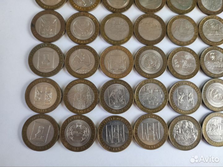 Юбилейные 10 рублей 80шт + альбом