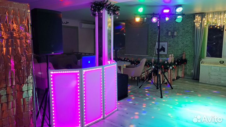 Диджей, звук, свет.DJ