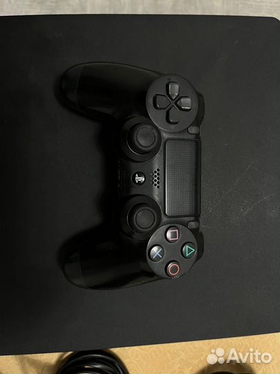 Игровая приставка ps4 slim