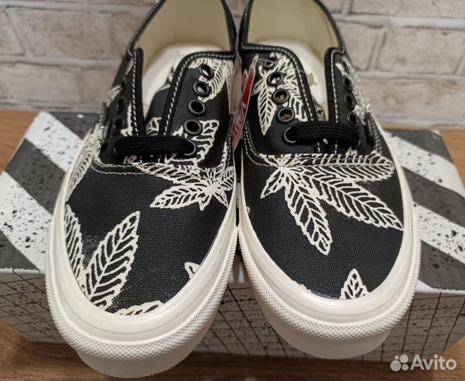 Vans Sweet Leaf Black