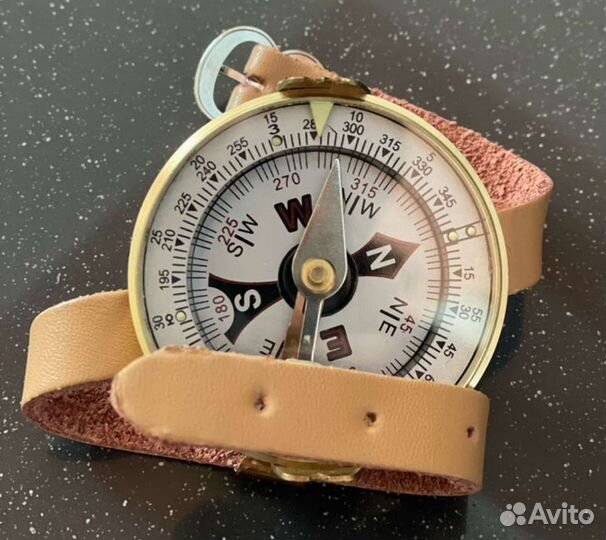 Компас адрианова