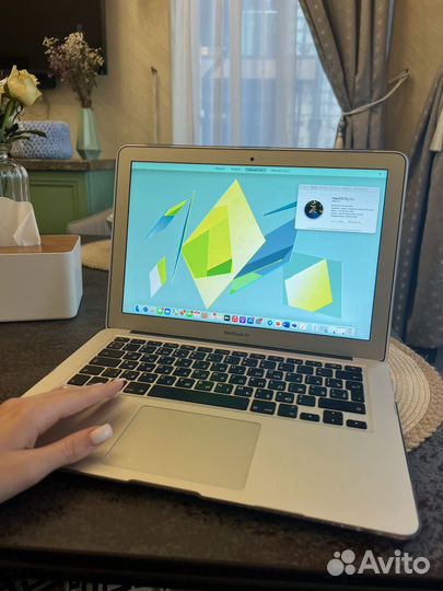 Apple MacBook Air 13 2017г