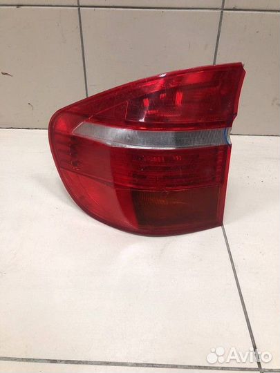 Фонарь наружный левый BMW X5