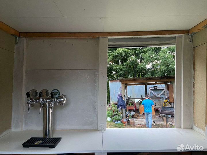 Прицеп для торговли МАЗ-КУПАВА 813210-10, 2003