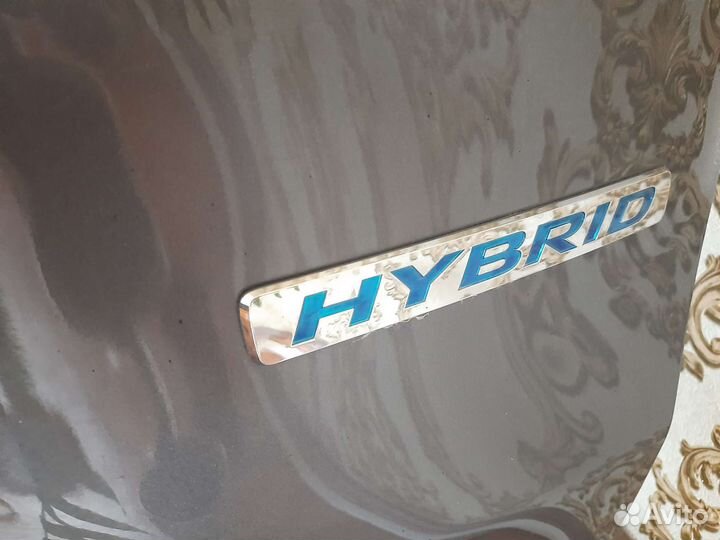 Дверь на Honda Freed Spike