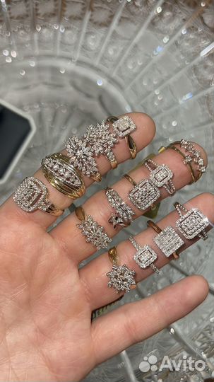 Золотое кольцо с бриллиантами