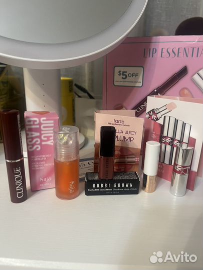 Набор косметики для губ Lip Essentials for Macy's