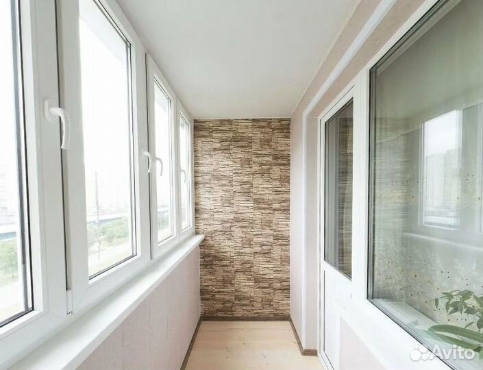 Остекление балкона 3050 на 1420 пластиковое