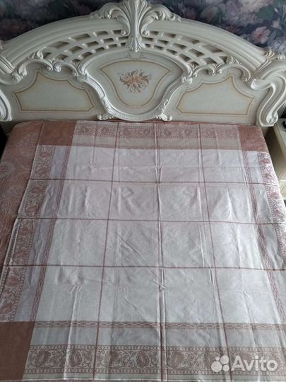 100 лён. Скатерть или покрывало