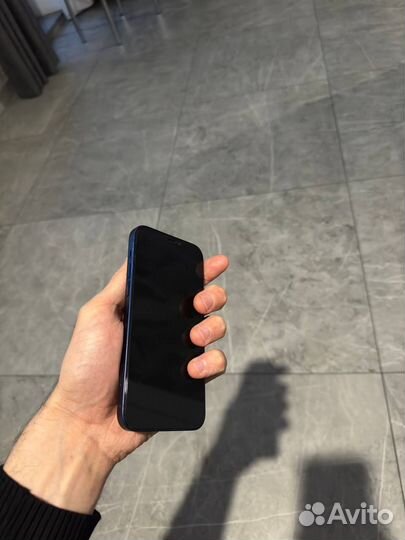 iPhone 12, 64 ГБ