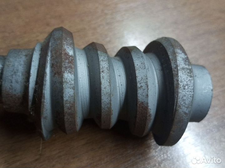 Вал рулевой ваз 2101 (червячный)