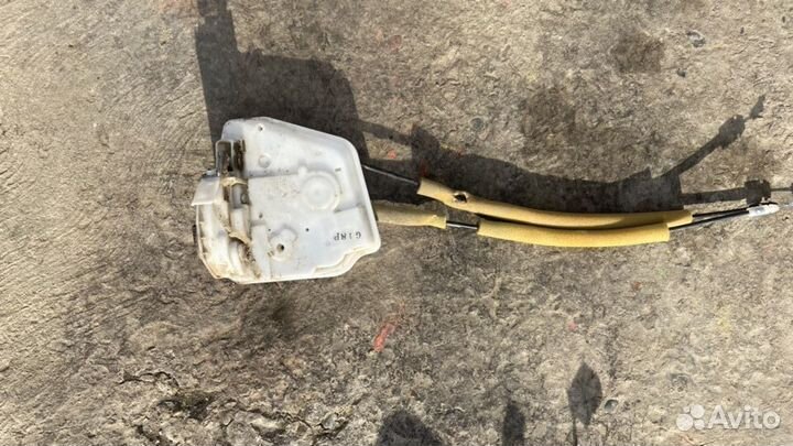 Замок задней левой двери Mazda 3 BL 2009-2013