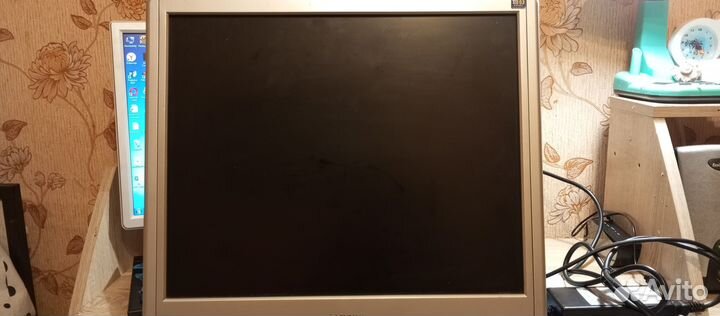 Монитор для пк shivaki CM-1710