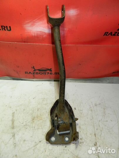 Рычаг левый продольный Мitsubishi Gаlаnt 9