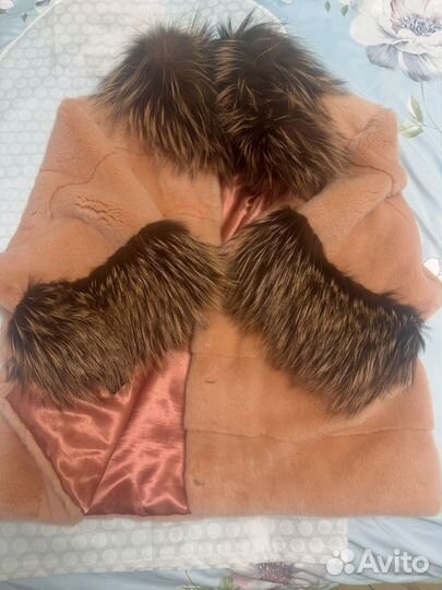 Шуба норковая с чернобуркой 52 54