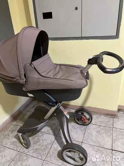 Коляска stokke