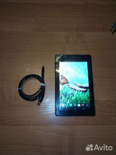 Планшет мегафон Login 3