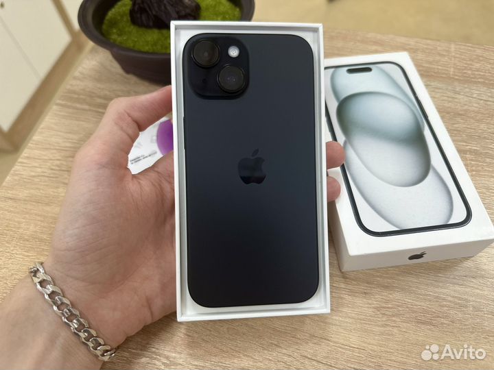 iPhone 15, 128 ГБ