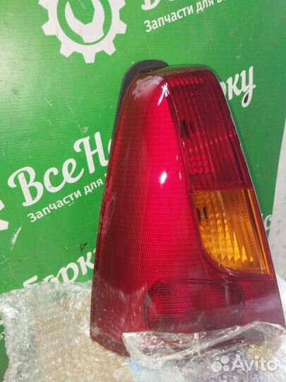 Фонарь задний левый Renault Logan 1
