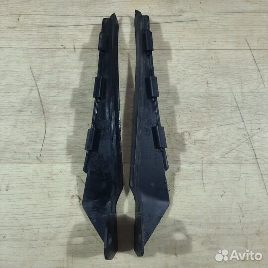 Накладка жабо LADA Vesta седан 2019