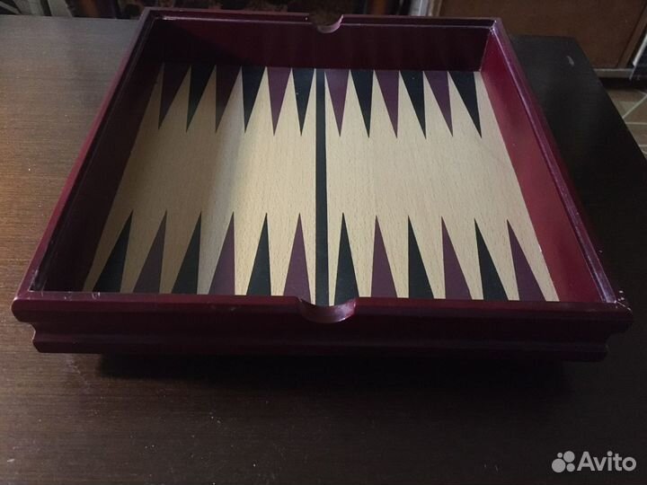 Доска для игры в шахматы, нарды, шашки