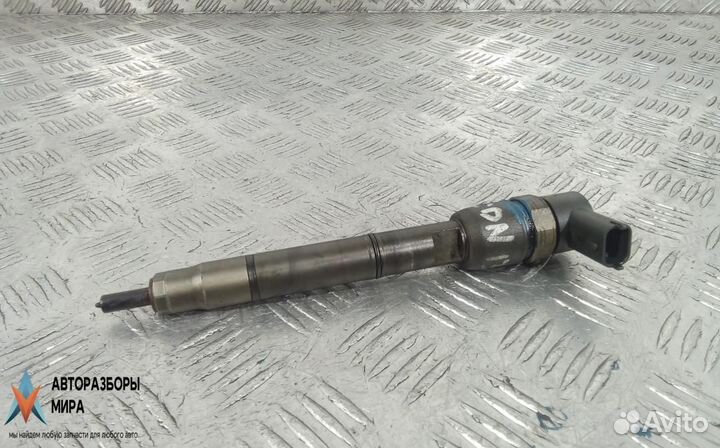 Форсунка Hyundai i40 VF 2013 338002A800