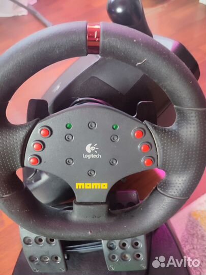 Игровой руль logitech momo racing с педалями