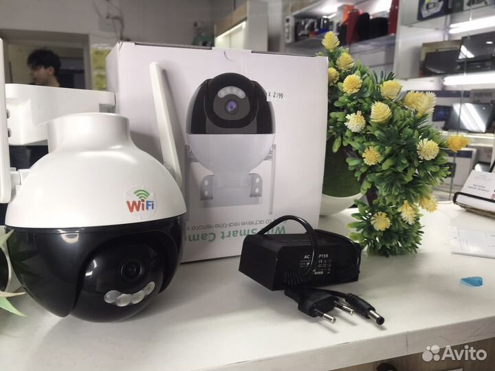 Камера видеонаблюдения V380 Wi-Fi