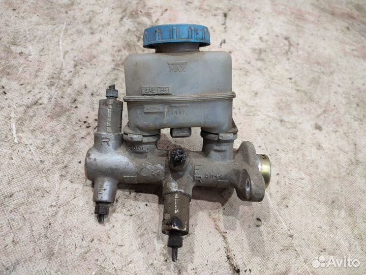 Главный тормозной цилиндр Nissan Almera N16 QG15DE