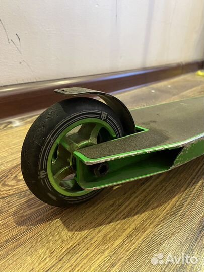 Трюковой самокат mongoose