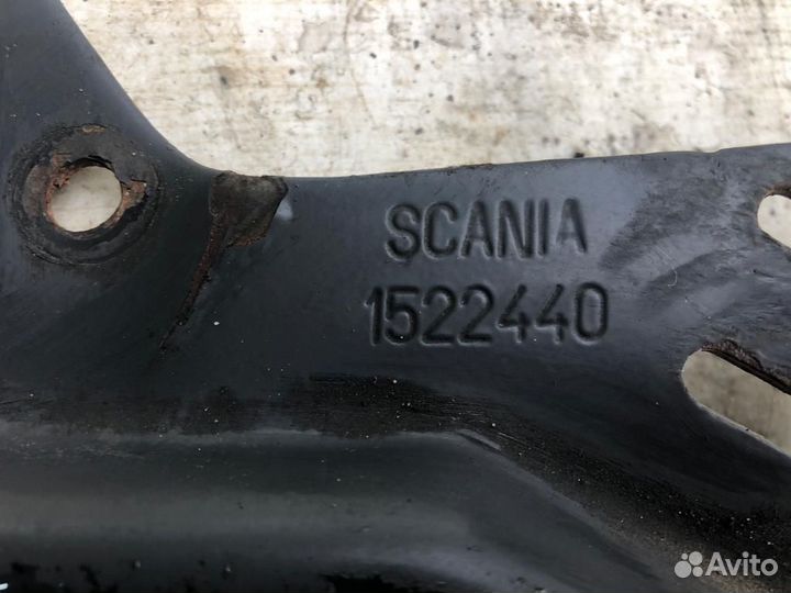 1522440 Кронштейн крепления электроразъема Scania